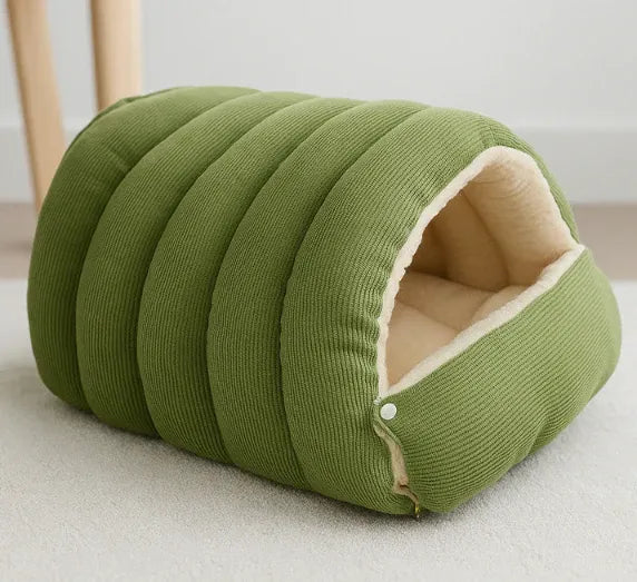 Thickened and warm bed for dogs